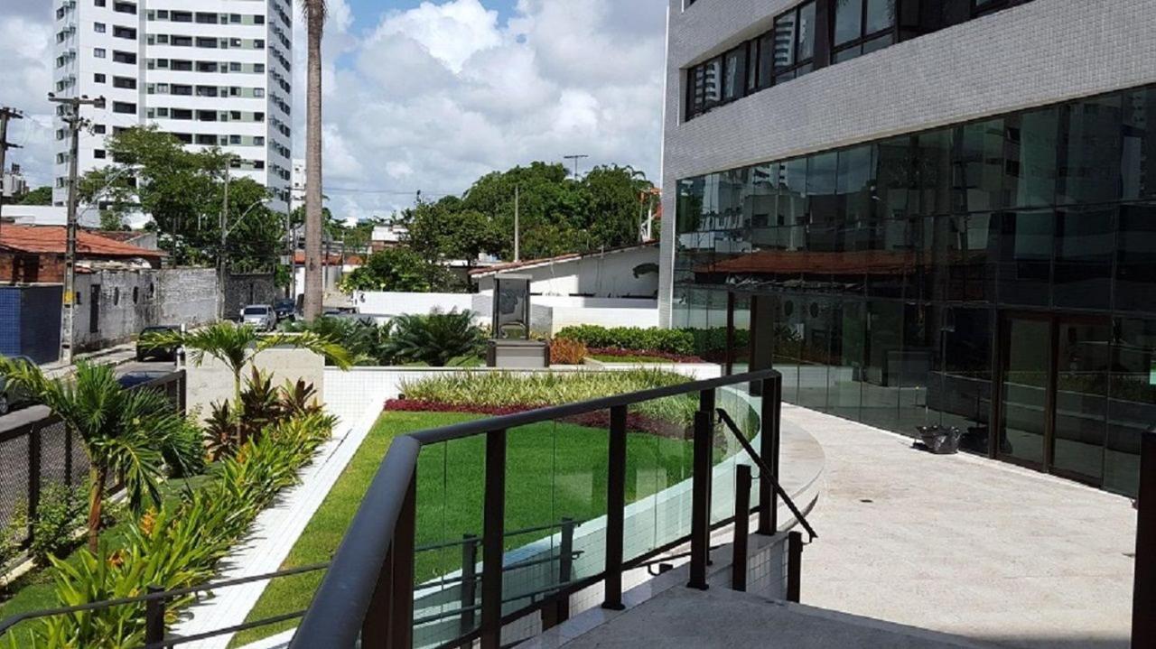 Excelente Flat Em Setubal Boa Viagem Ate 3 Pessoas Cercado Por Restaurantes E Supermercados Pm805 Recife Eksteriør bilde
