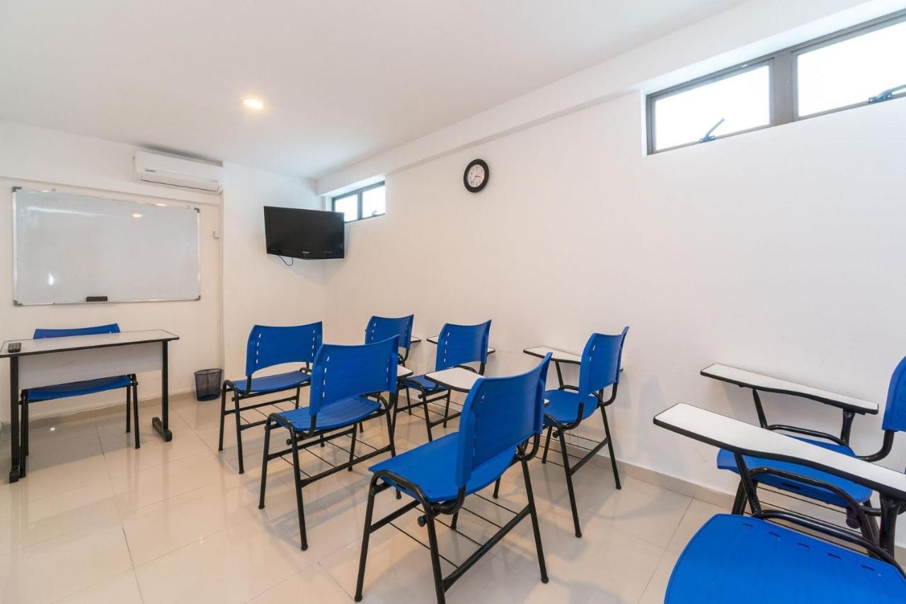 Excelente Flat Em Setubal Boa Viagem Ate 3 Pessoas Cercado Por Restaurantes E Supermercados Pm805 Recife Eksteriør bilde