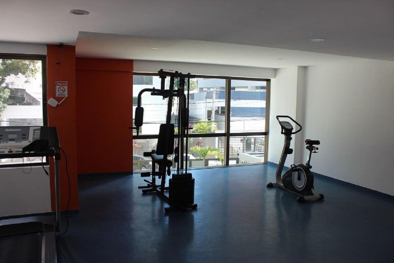Excelente Flat Em Setubal Boa Viagem Ate 3 Pessoas Cercado Por Restaurantes E Supermercados Pm805 Recife Eksteriør bilde